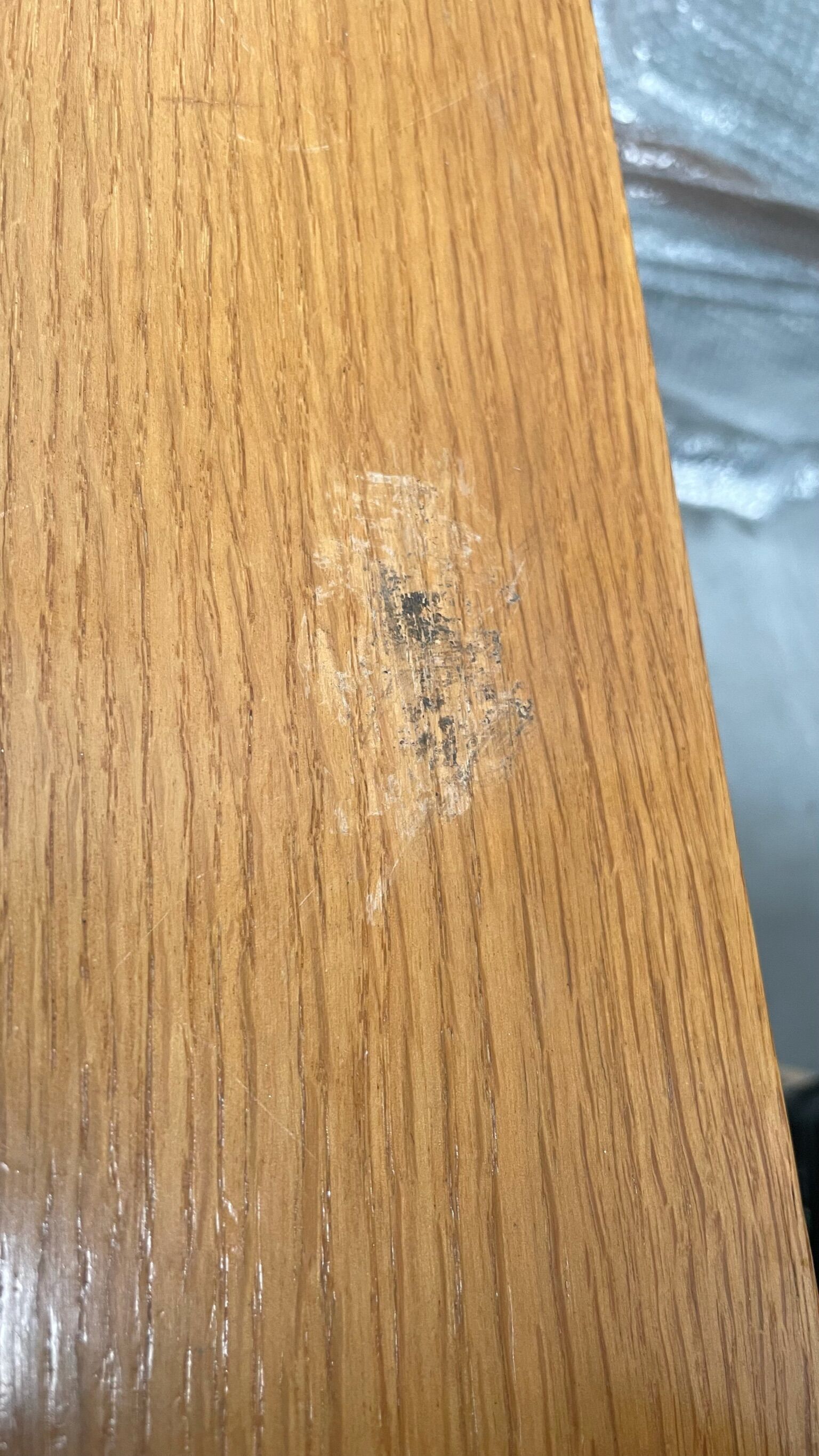 Dining table compass legs