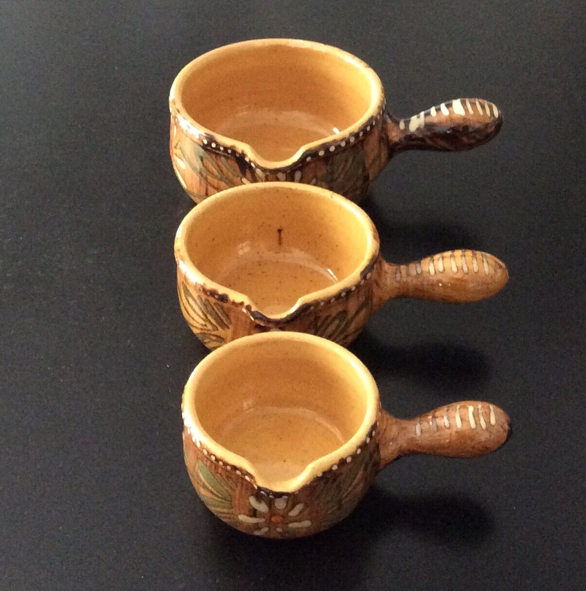 Lot of 3 vintage frying pans