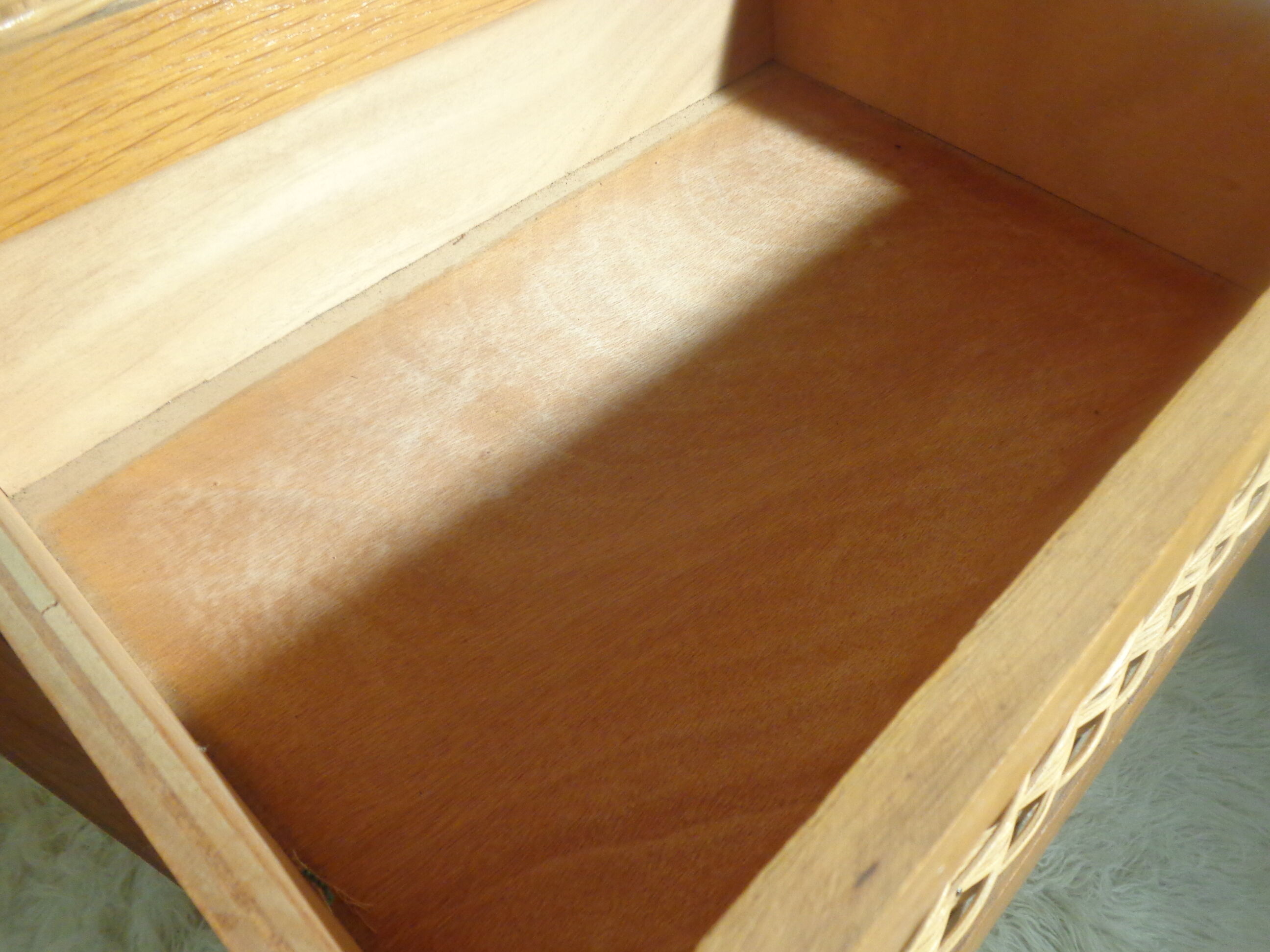 Dresser chest vintage wood and rattan of the 50 feet compass