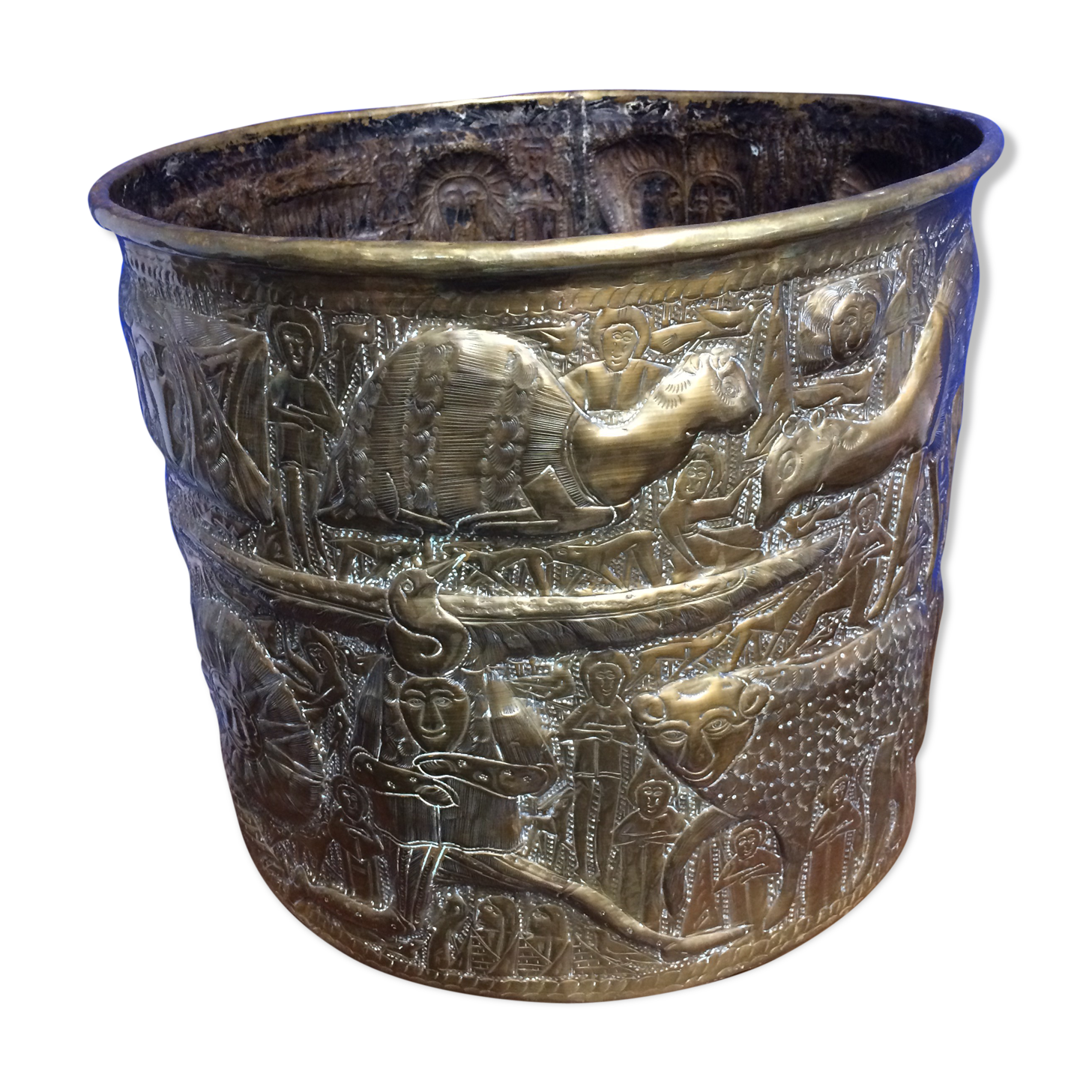 Brass "ethnic" pot cover