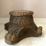 Old column capital