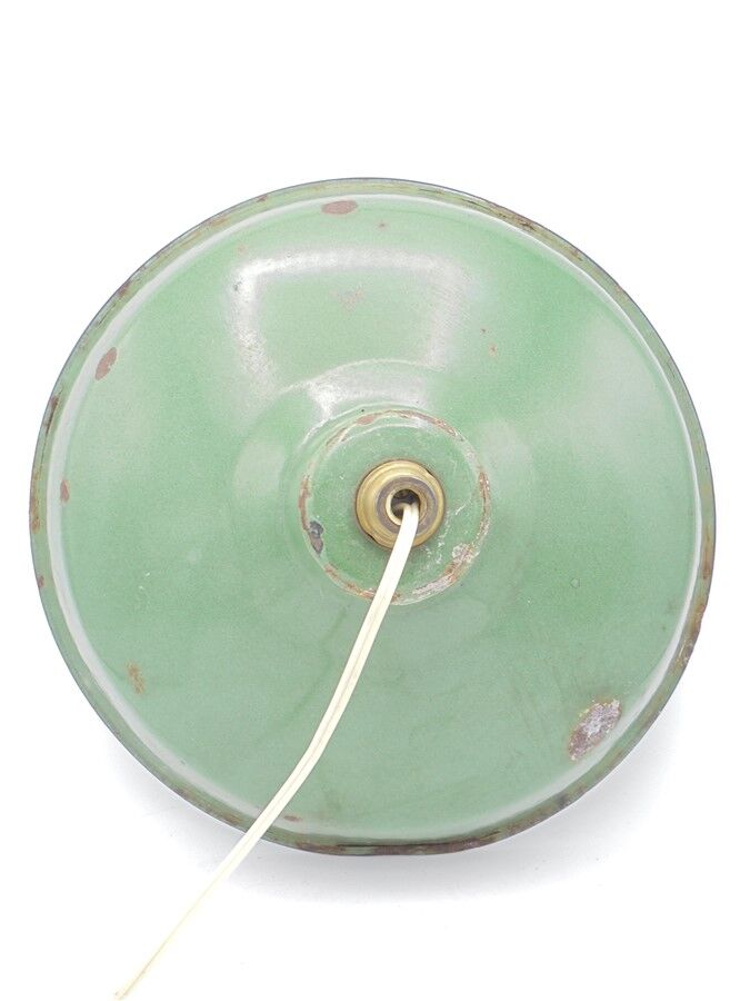 Hanging lamp in enamelled sheet metal