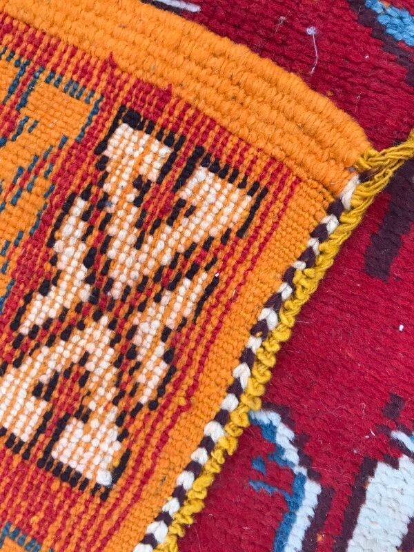 Berber former Moroccan done hand 126 X 210 CM