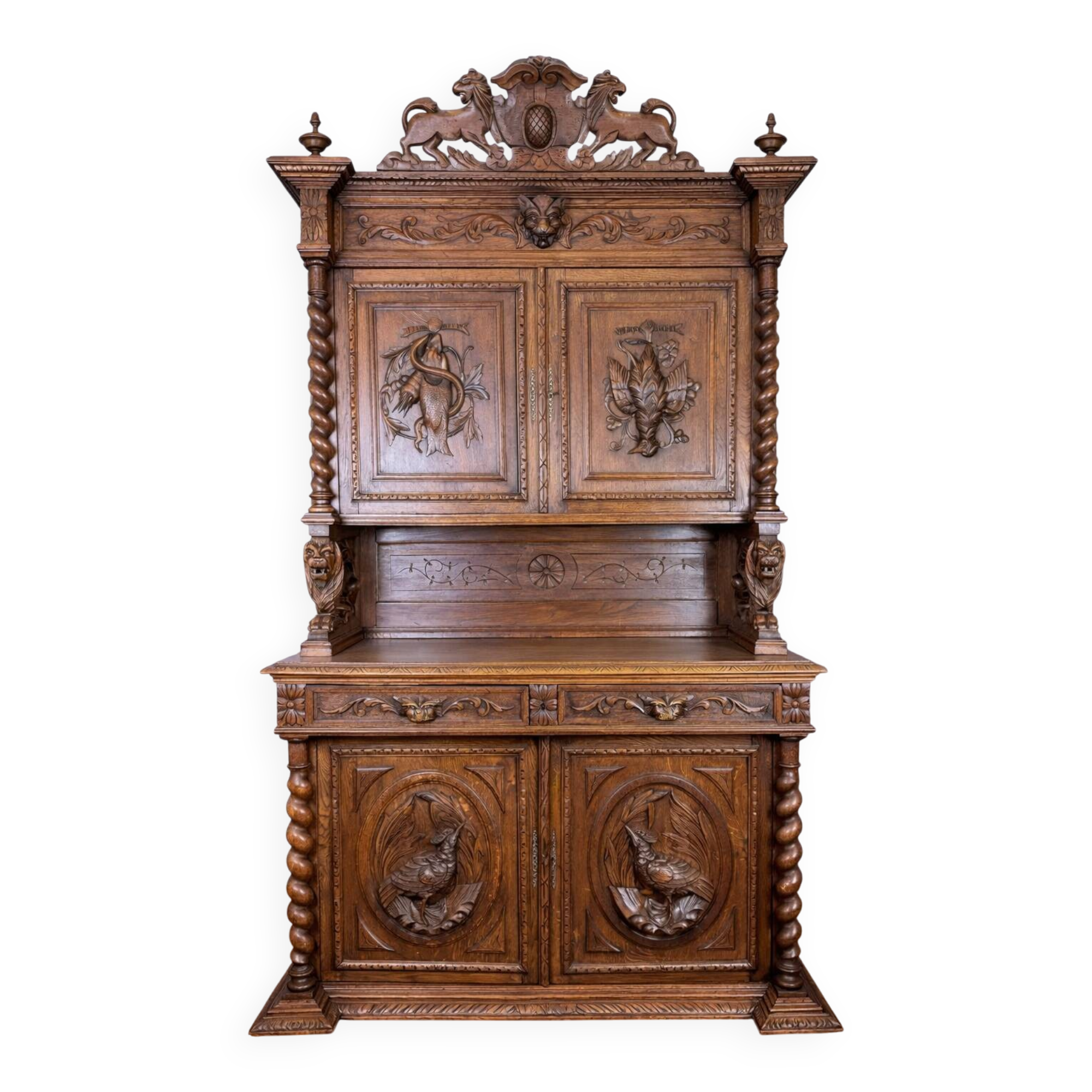 Important two-body buffet – Solid oak – Character piece