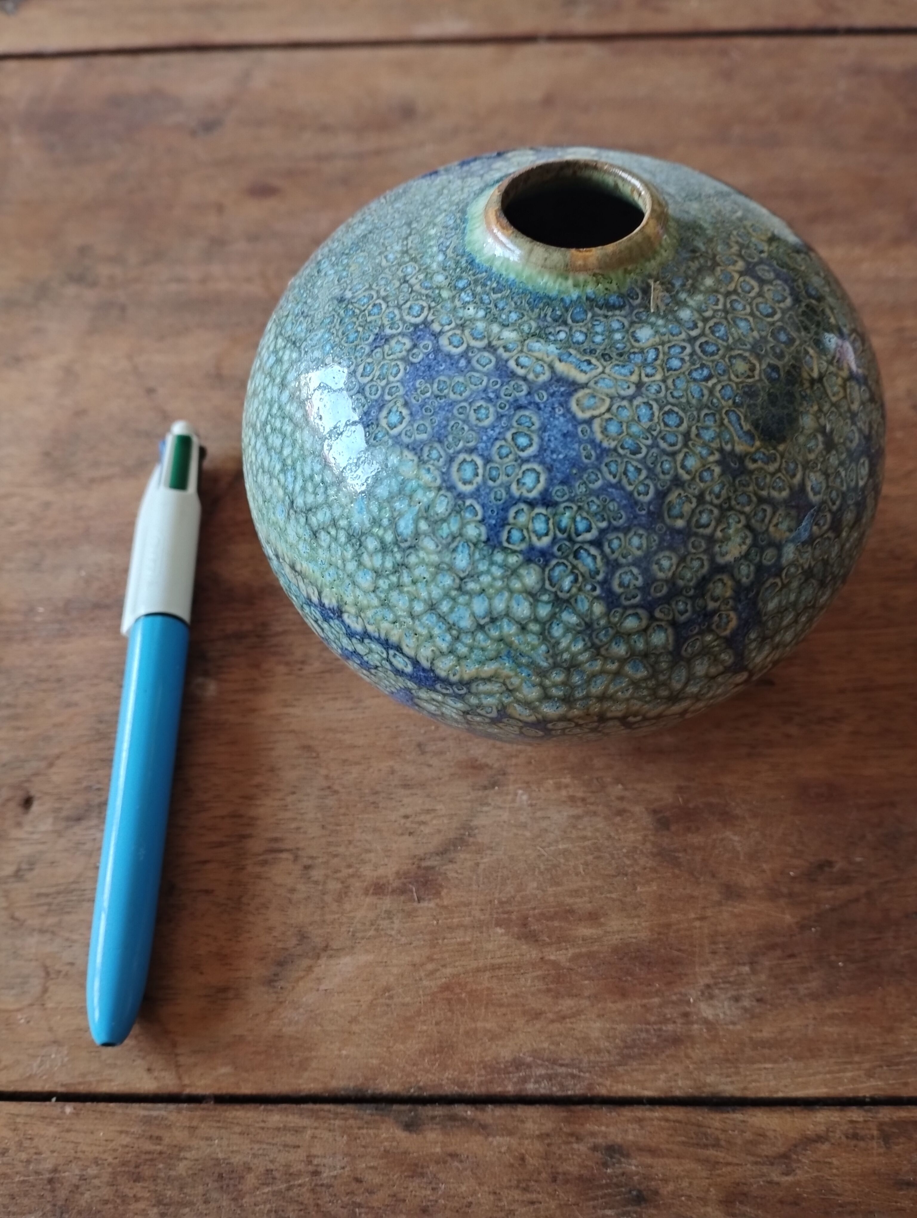 Ceramic vase
