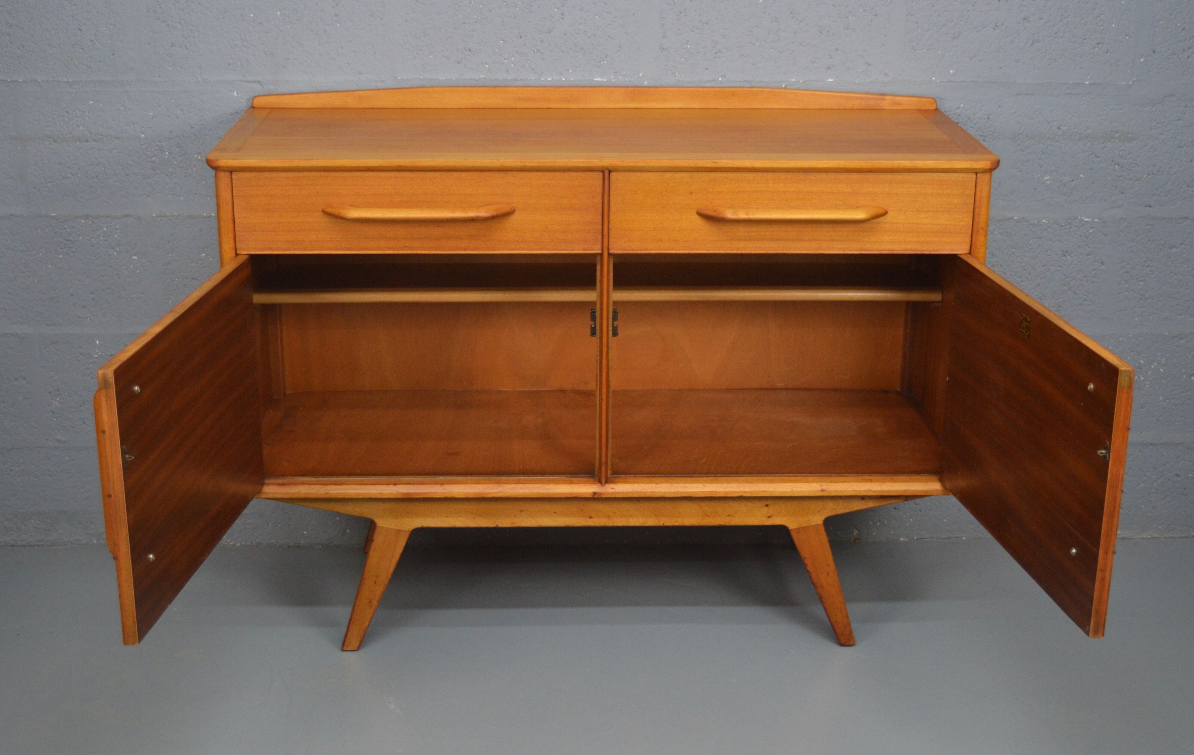 Buffet vintage Ercol Windsor