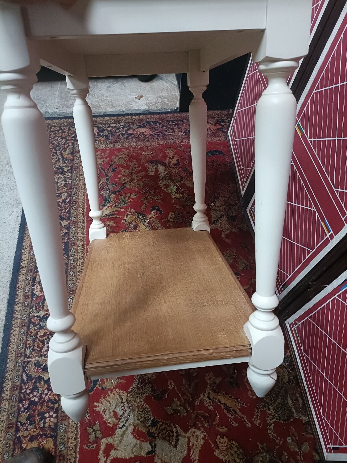 Console in oak painted cream white, natural wood trays