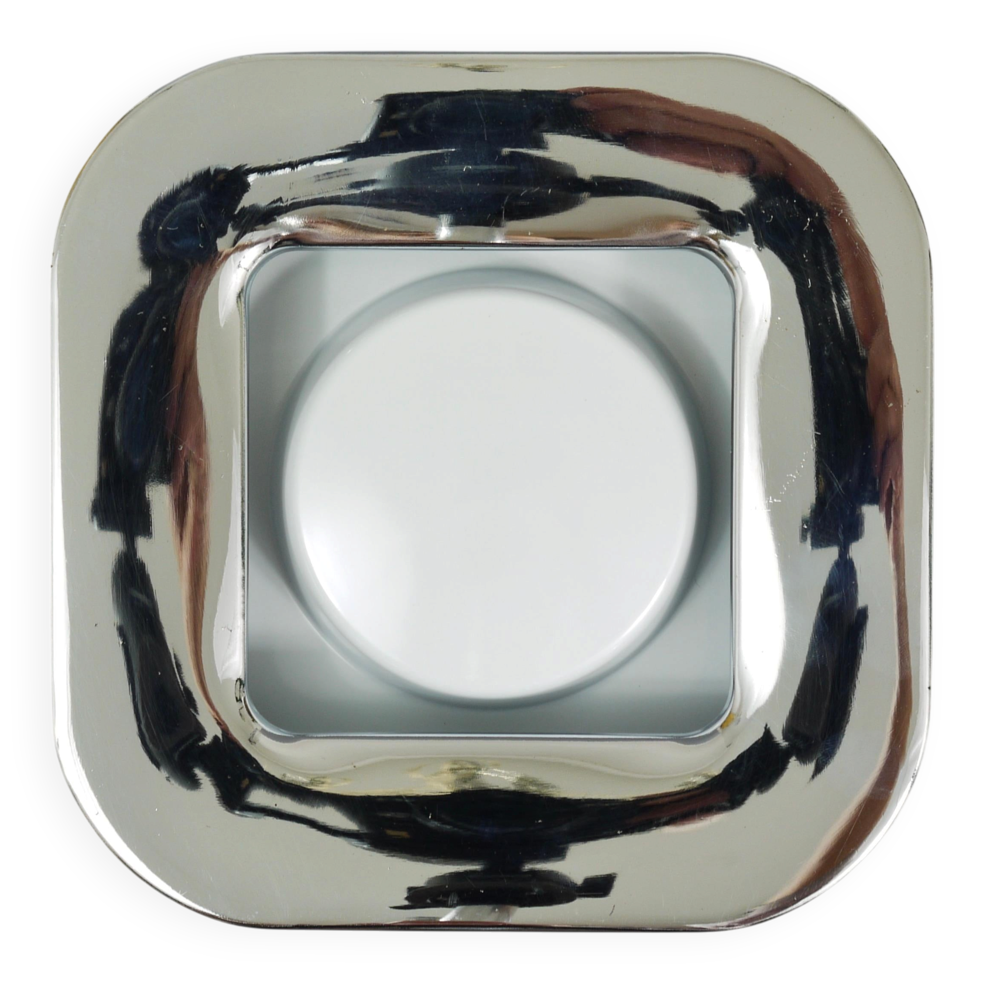 Square white ashtray Ico Parisi, chrome and melamine by Lamperti, Italy, 1970s.