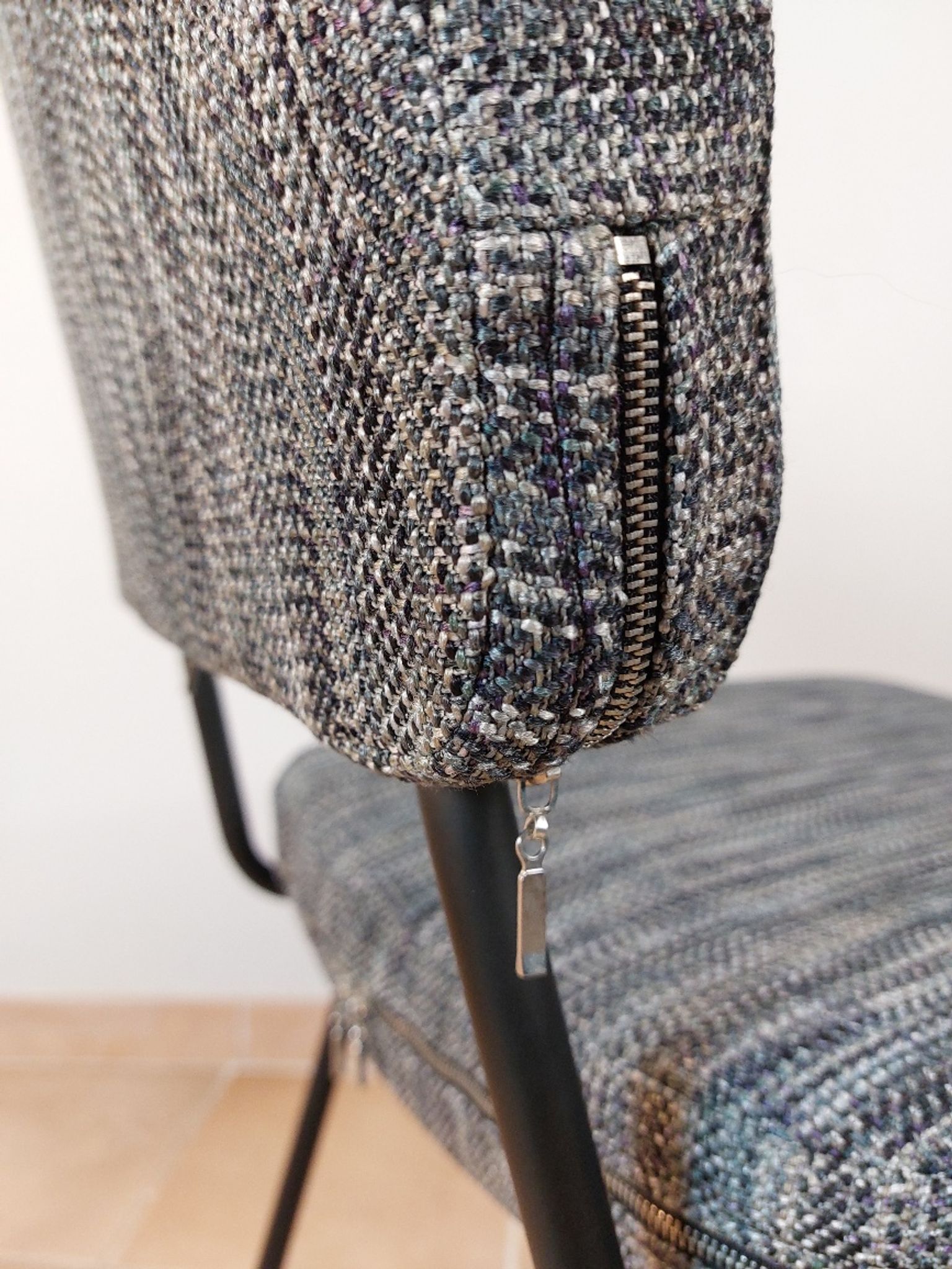 Set of 4 design chairs André Simard, Edition Airborne, French Modernism 1960s