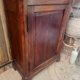 Bonnetiere / old bookcase