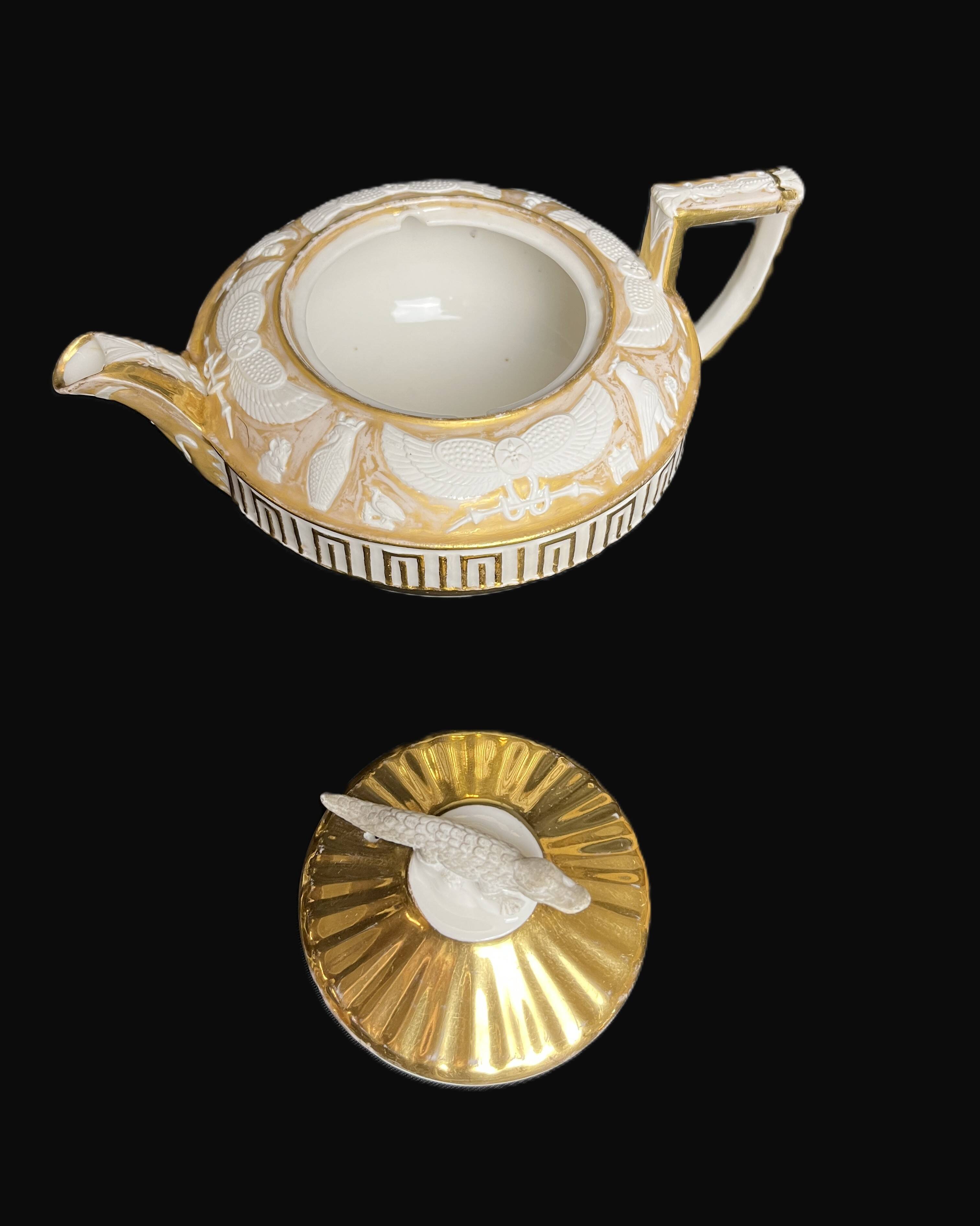 Tableware, porcelain teapot Wedgewood neo-Egyptian decor 20th century