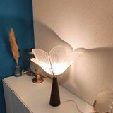 Vintage 1980s lily petal lamp