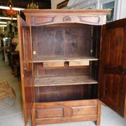 Armoire 2 portes transition du xviii ème siecle