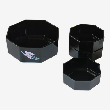 Saladier octogonal noir de chez Arcoroc modèle Octime plus 3 bols vintage des années 80.