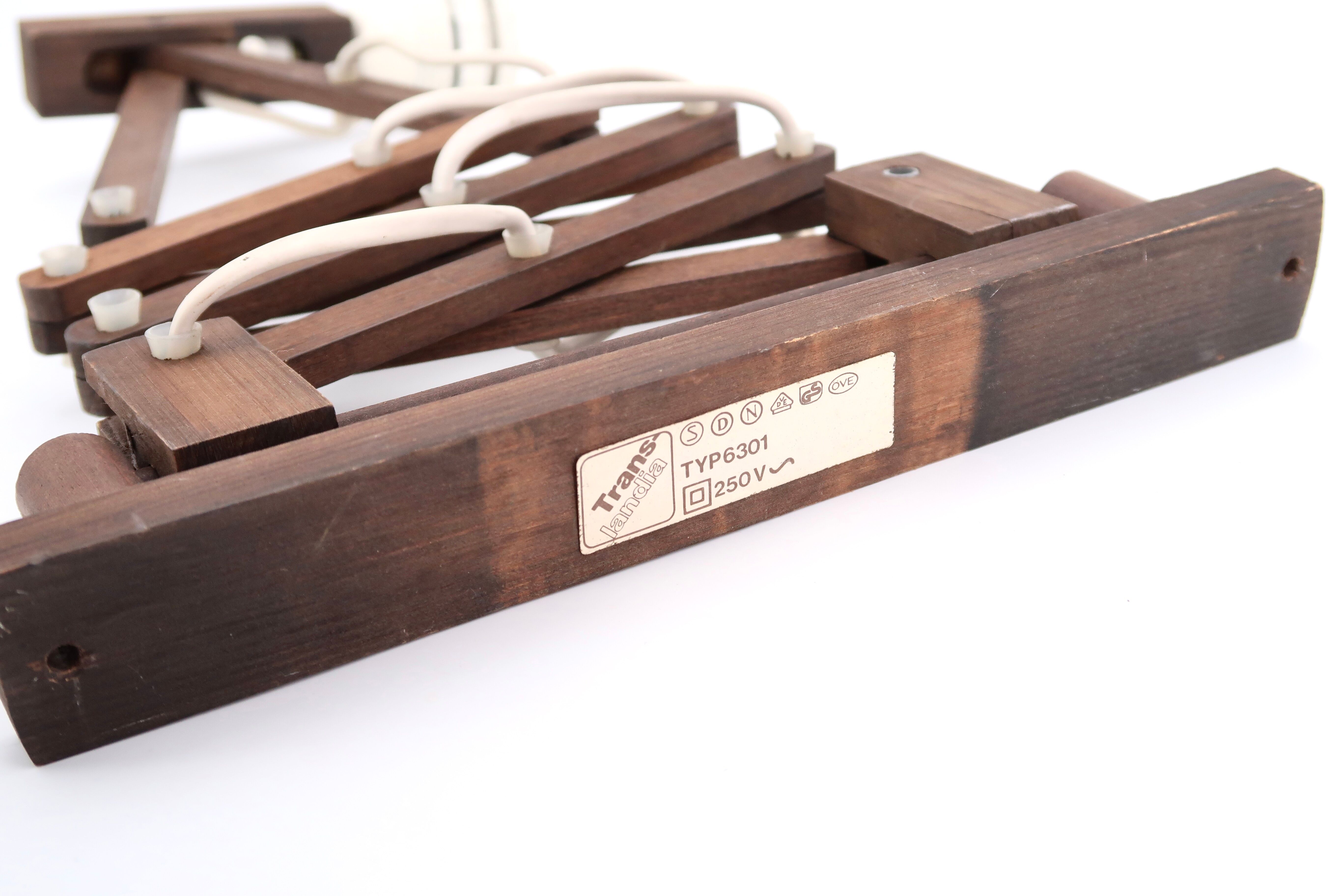 Extendable wooden wall lamp by Translandia, 70s