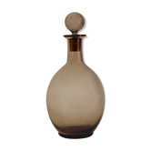 Carafe en verre gris fumé soufflé bouche des années 50