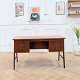 Designer double-sided desk