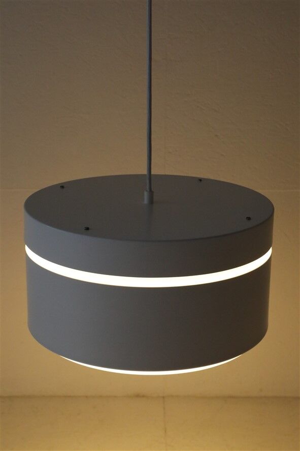 Big Danish Space Age pendant lamp / 1970s / Mid-century modern design / White