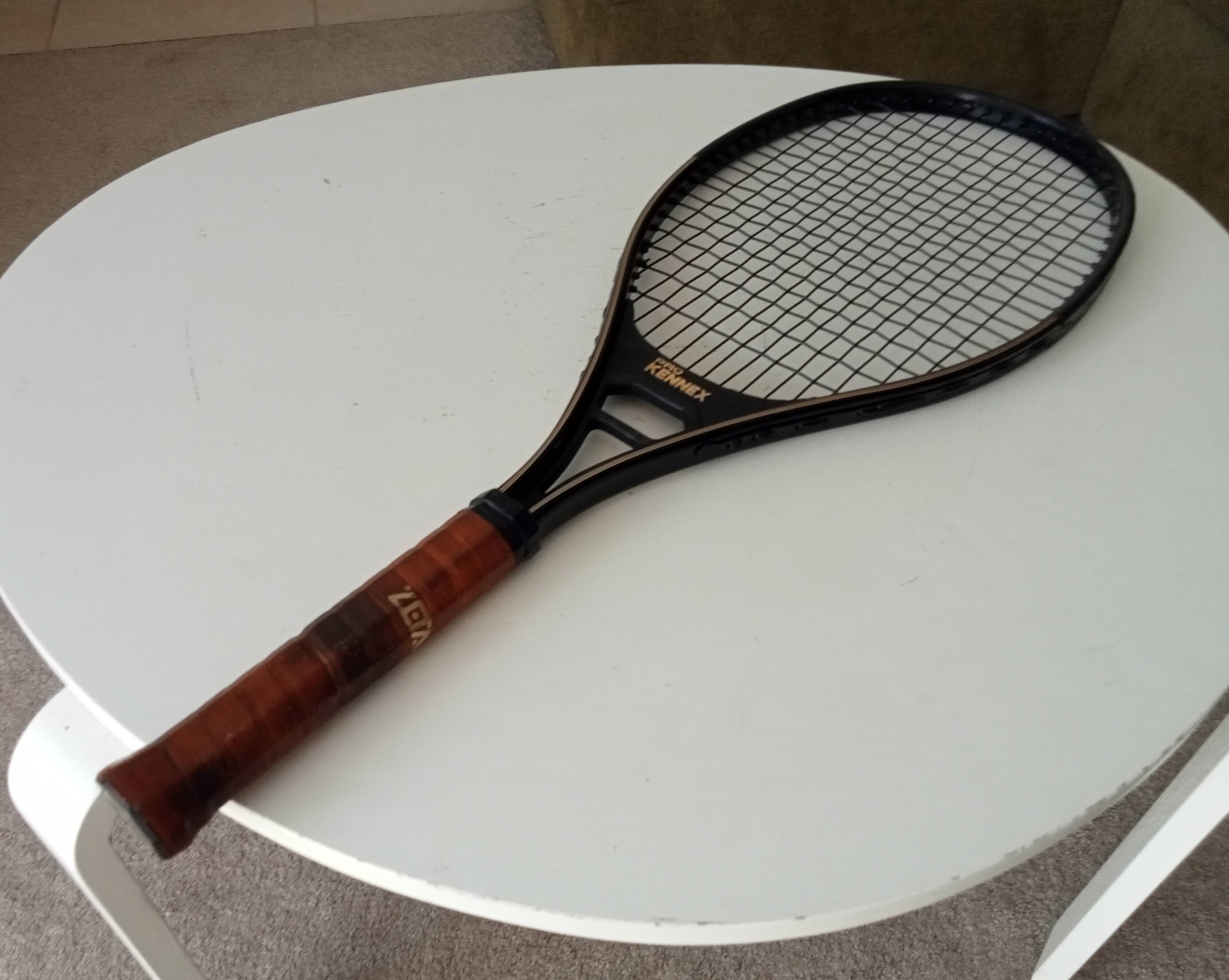 Vintage tennis racket Kennex Power Dominator from the 1980s.