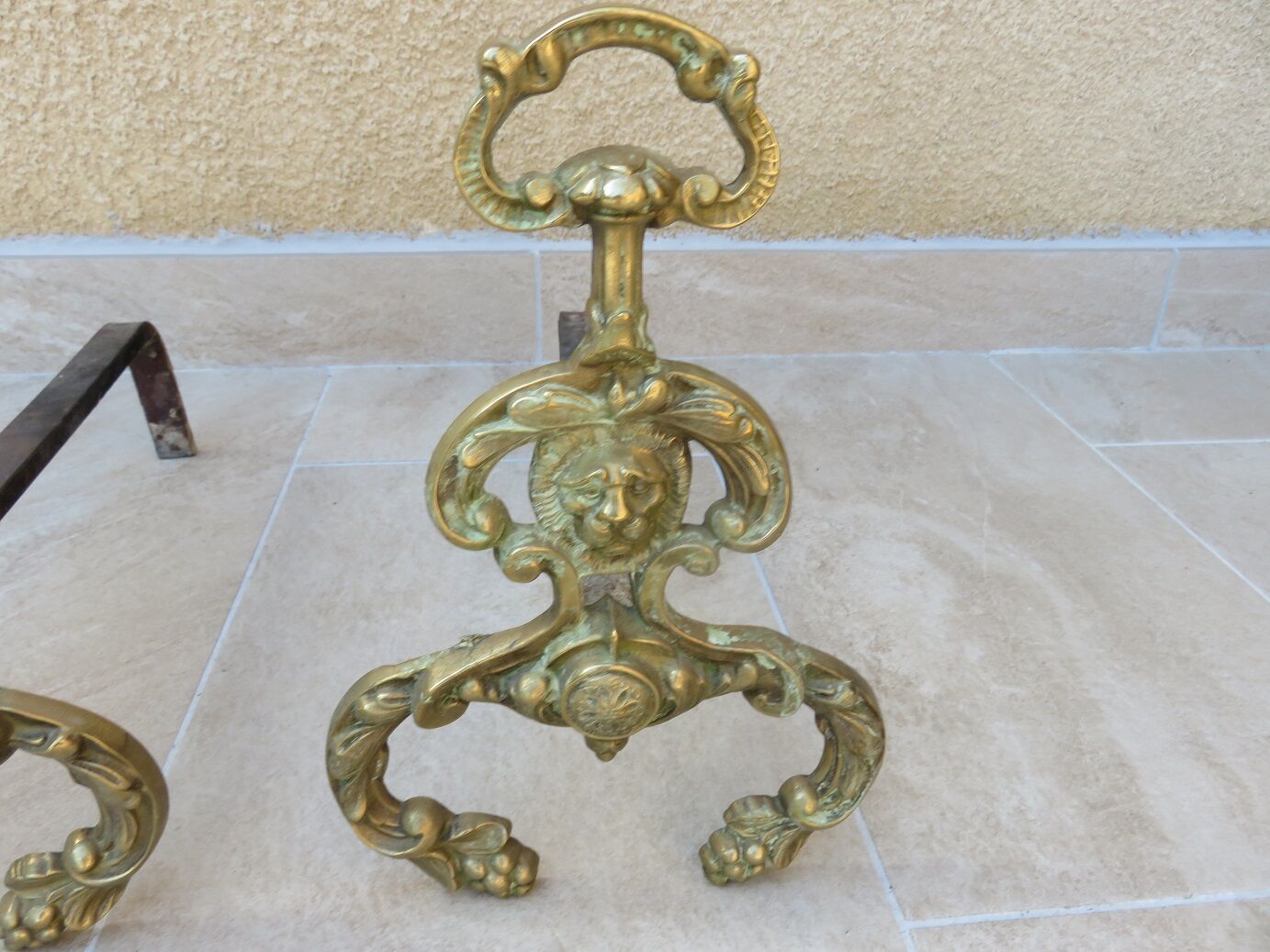 Pair of channels