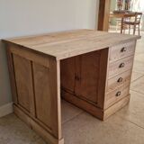 Pine desk