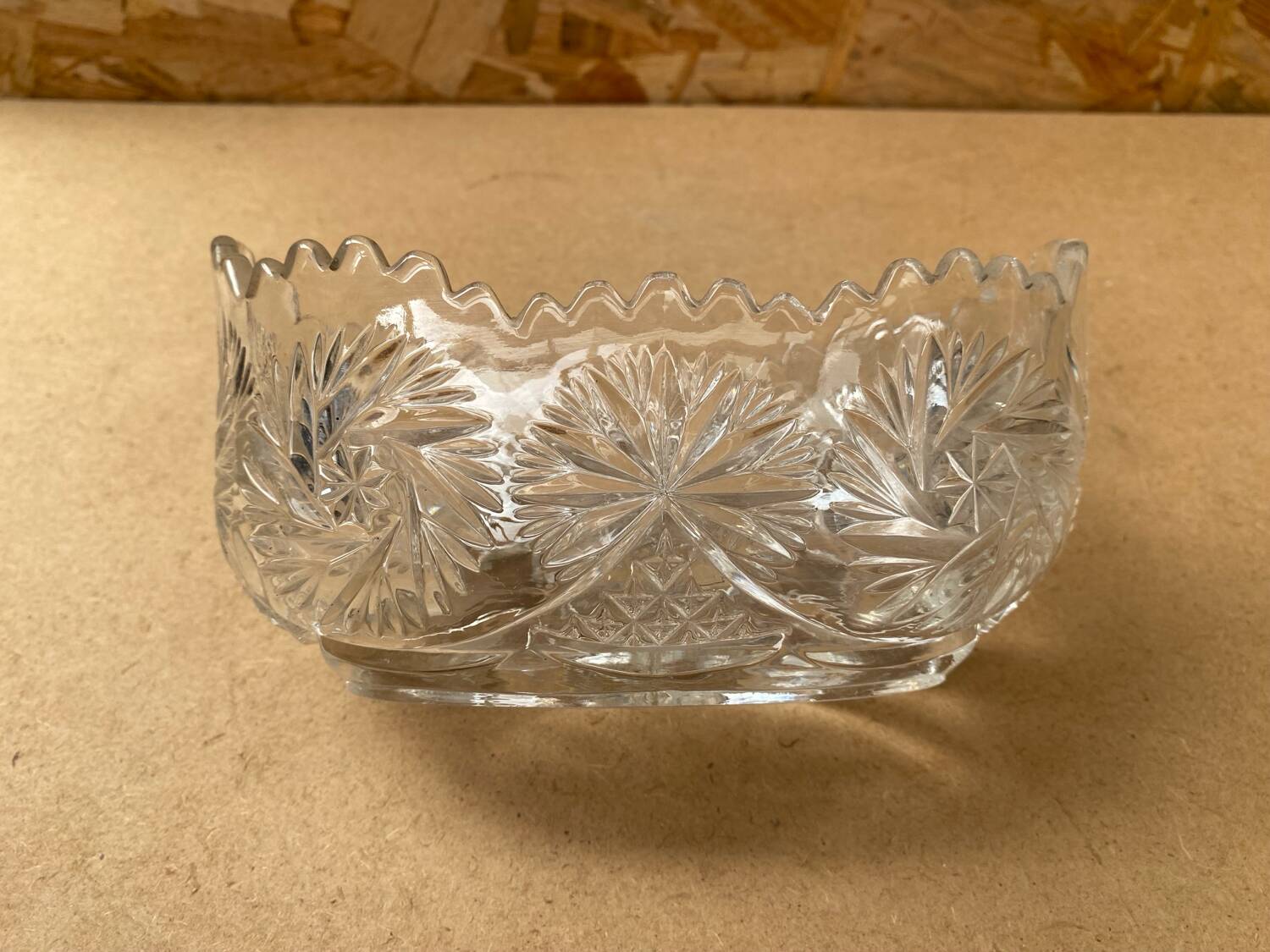 Antique cut crystal centerpiece cup 50s vintage