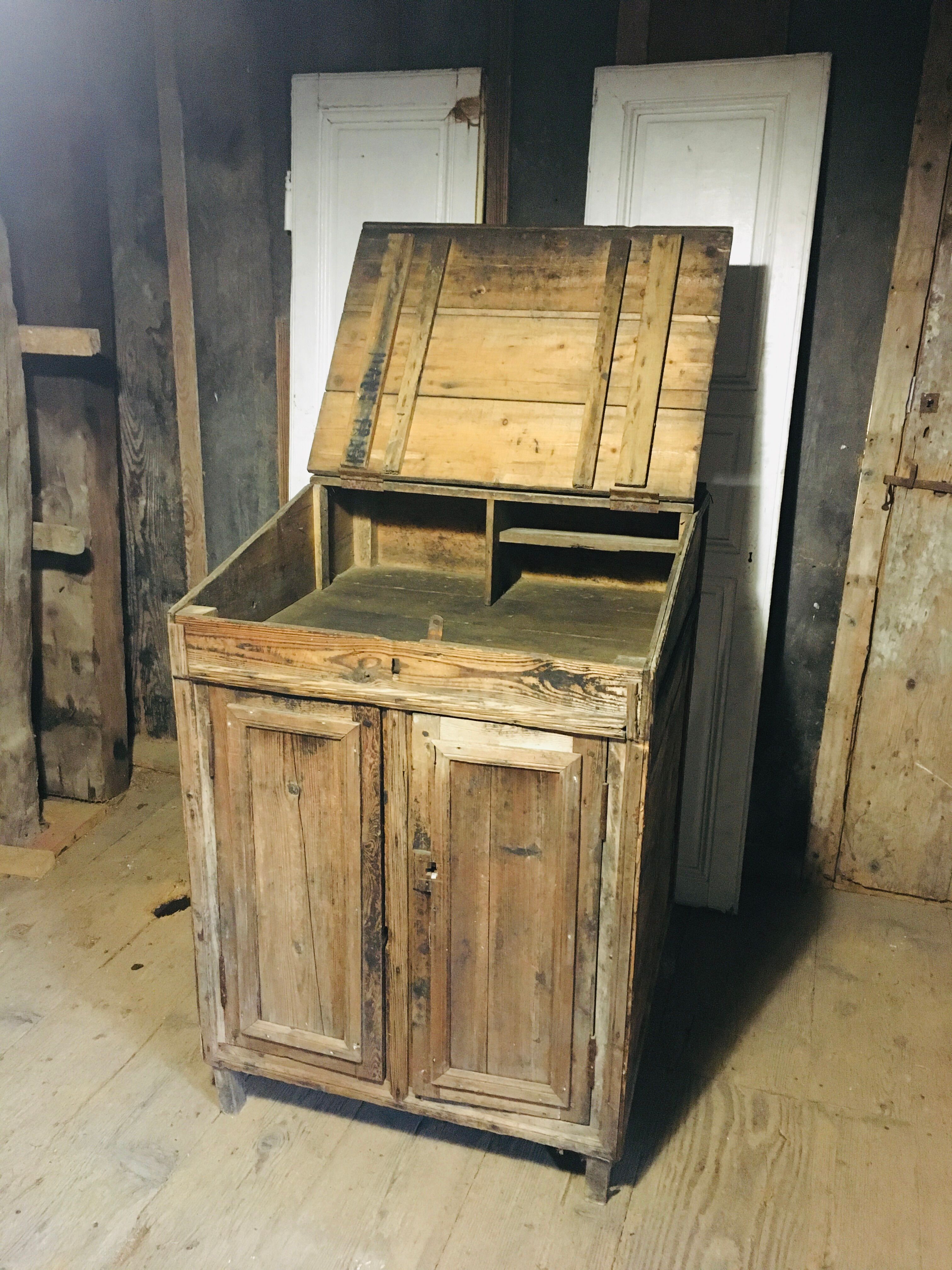 1900s school master school desk pine