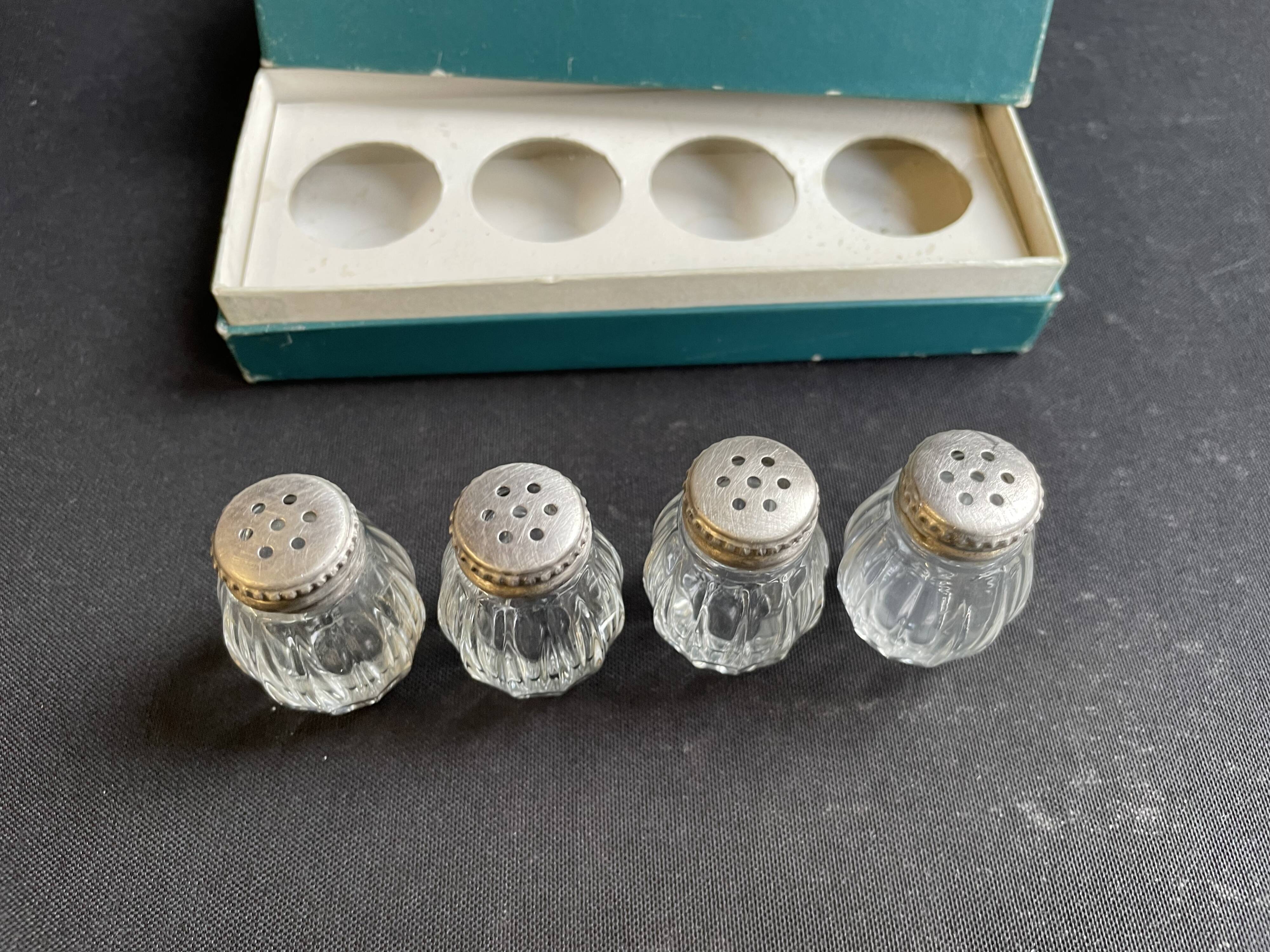 Coffret Cardheilhac de salières et poivriers Christofle – Argent 950/1000e