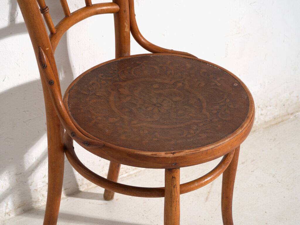 Set of 2 antique bentwood chairs – Central Europe, circa 1900