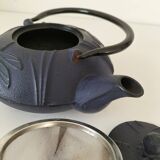 Japanese cast iron teapot
