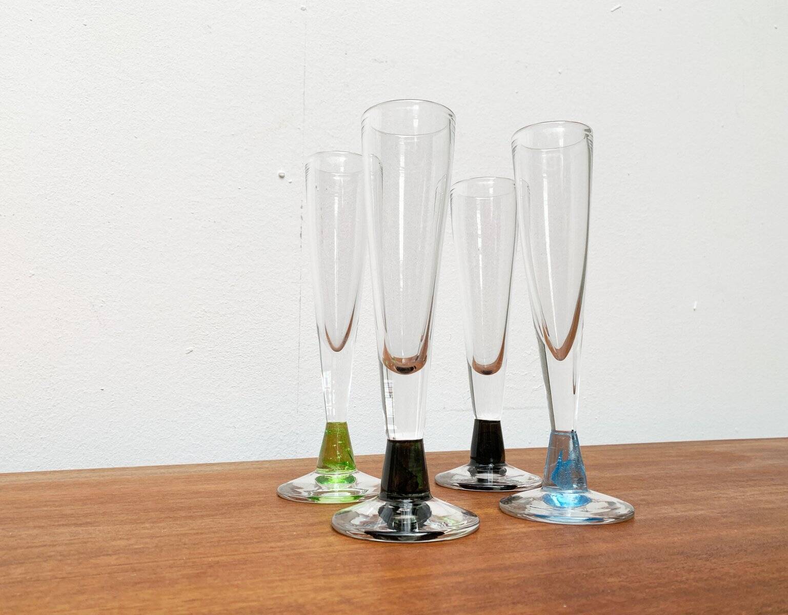 German Champagne Glasses by Regina Kaufmann for Glashagen Hütte, Set of 4