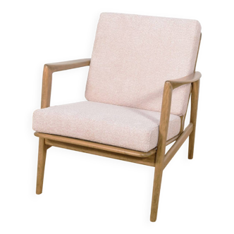 Mid-Century Model 300-139 Armchair from Swarzędzka Factory, 1960s