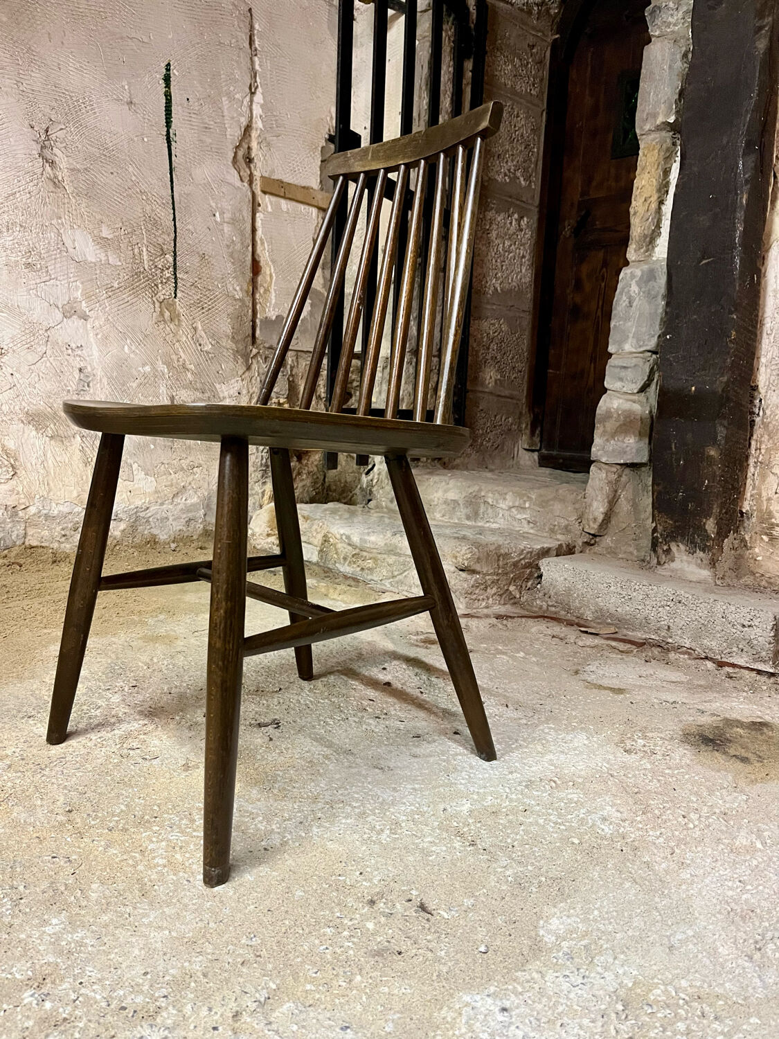 Chaise bistrot scandinave