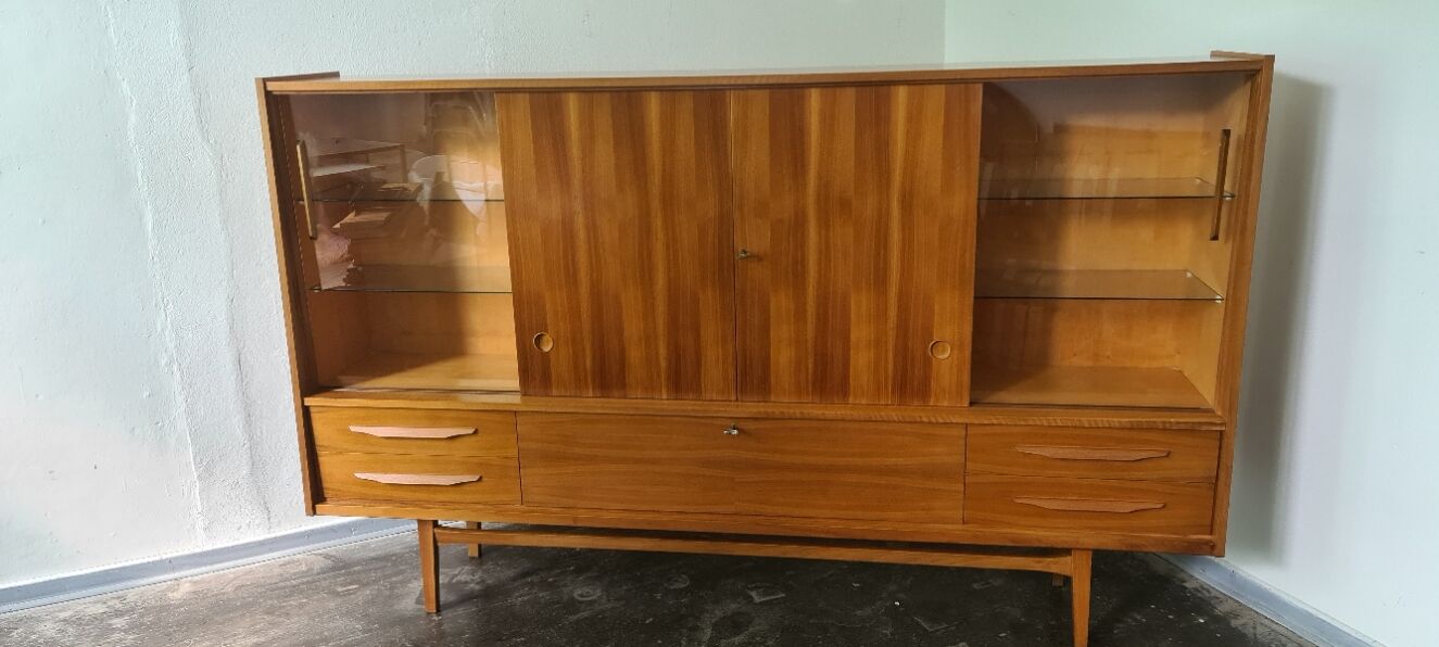 Vintage highboard