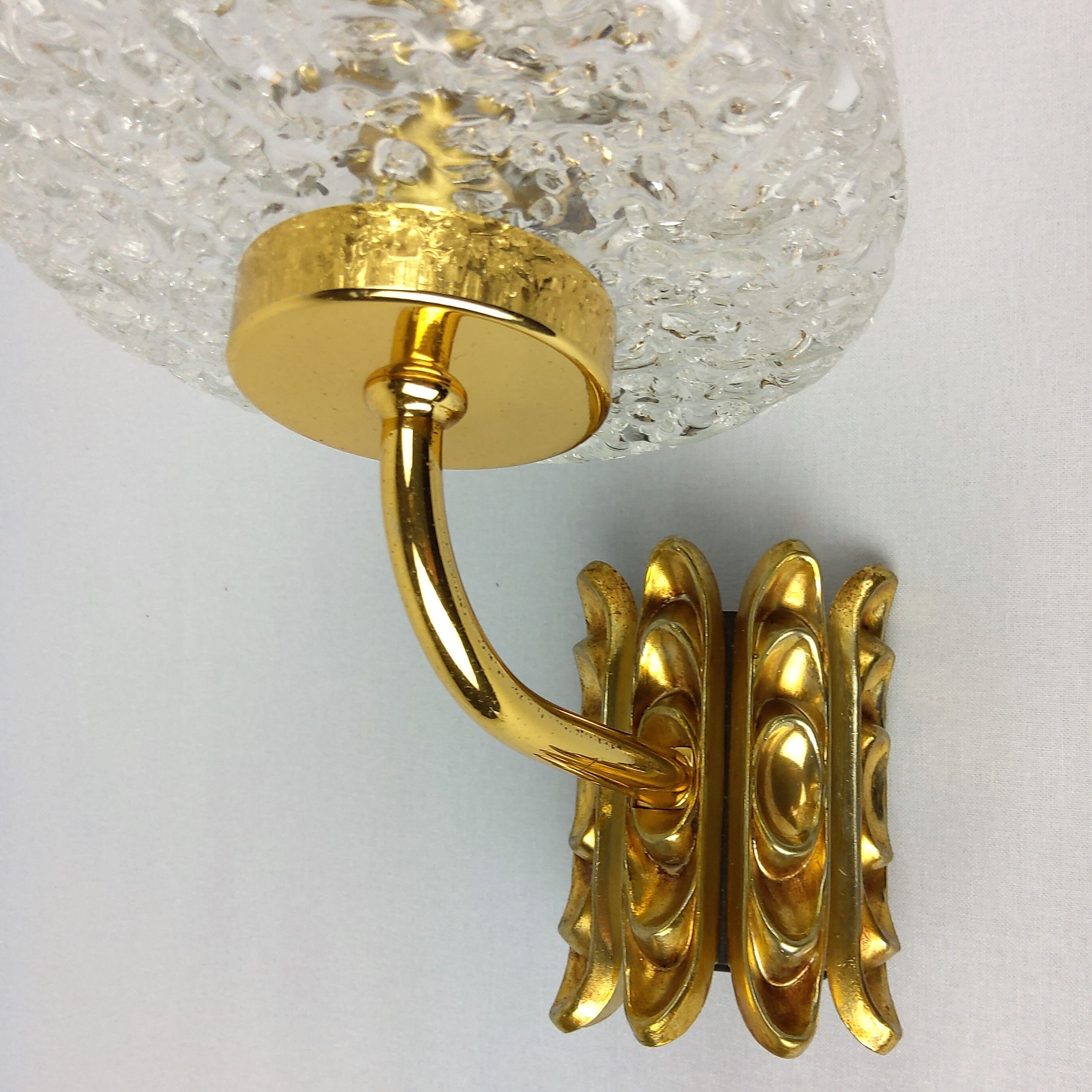 Vintage Murano and 1960 gold metal wall light