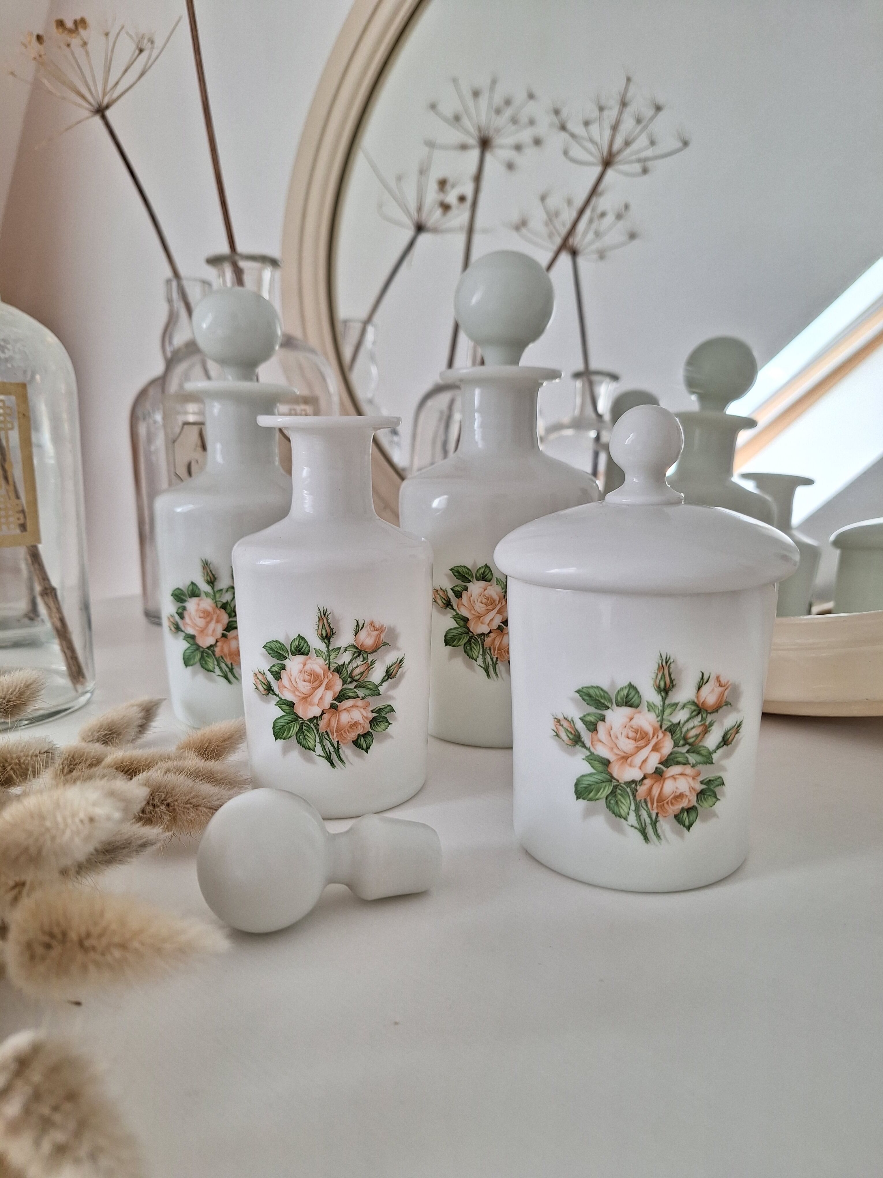 Vintage toilet service