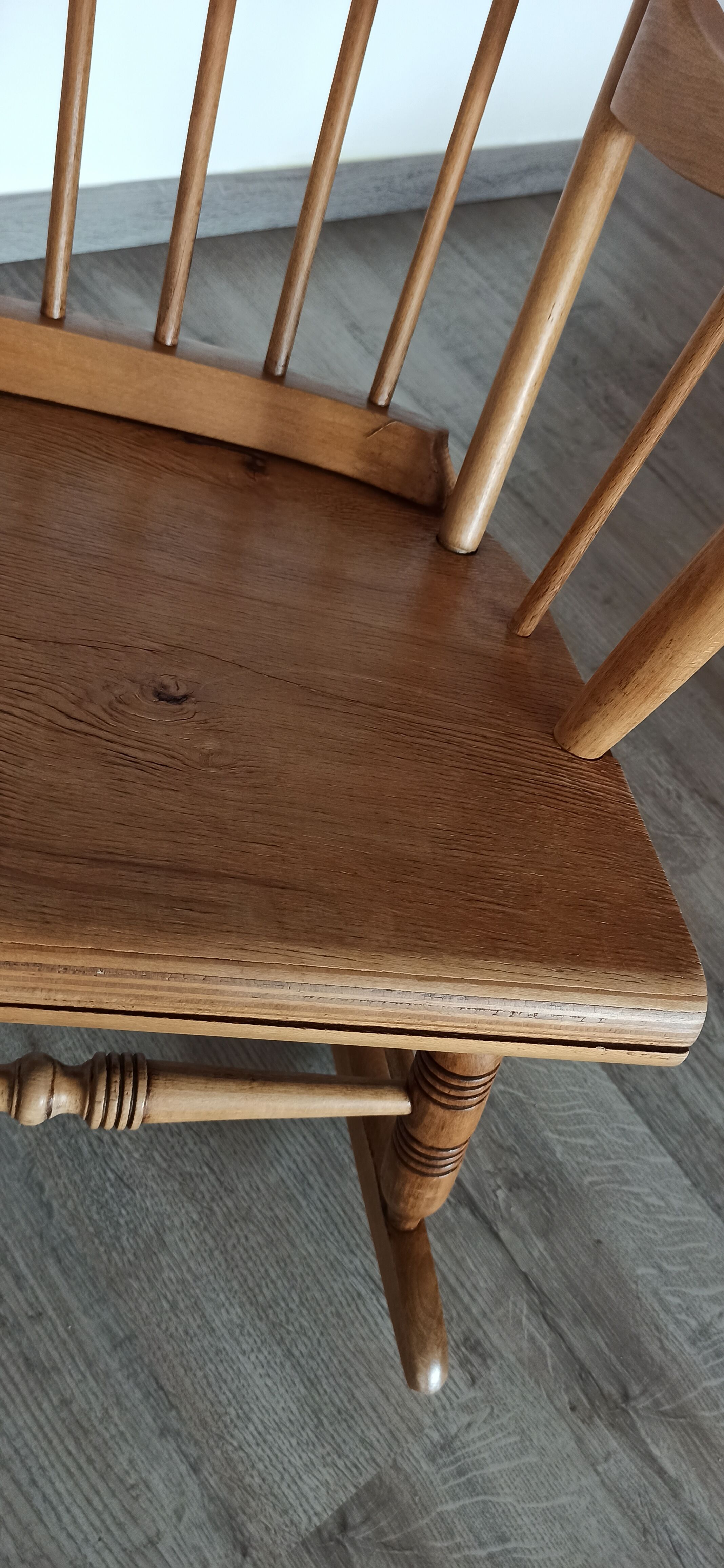 Vintage rocking chair