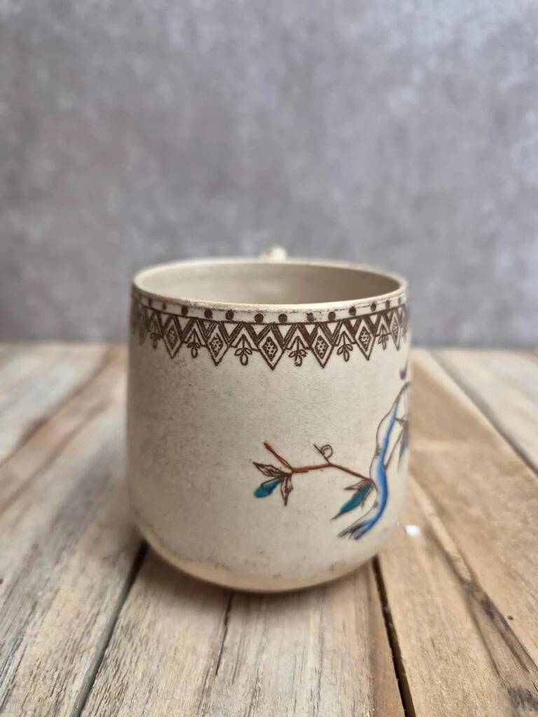 Antique ironstone cup – Japonese decoration – late 19th century
