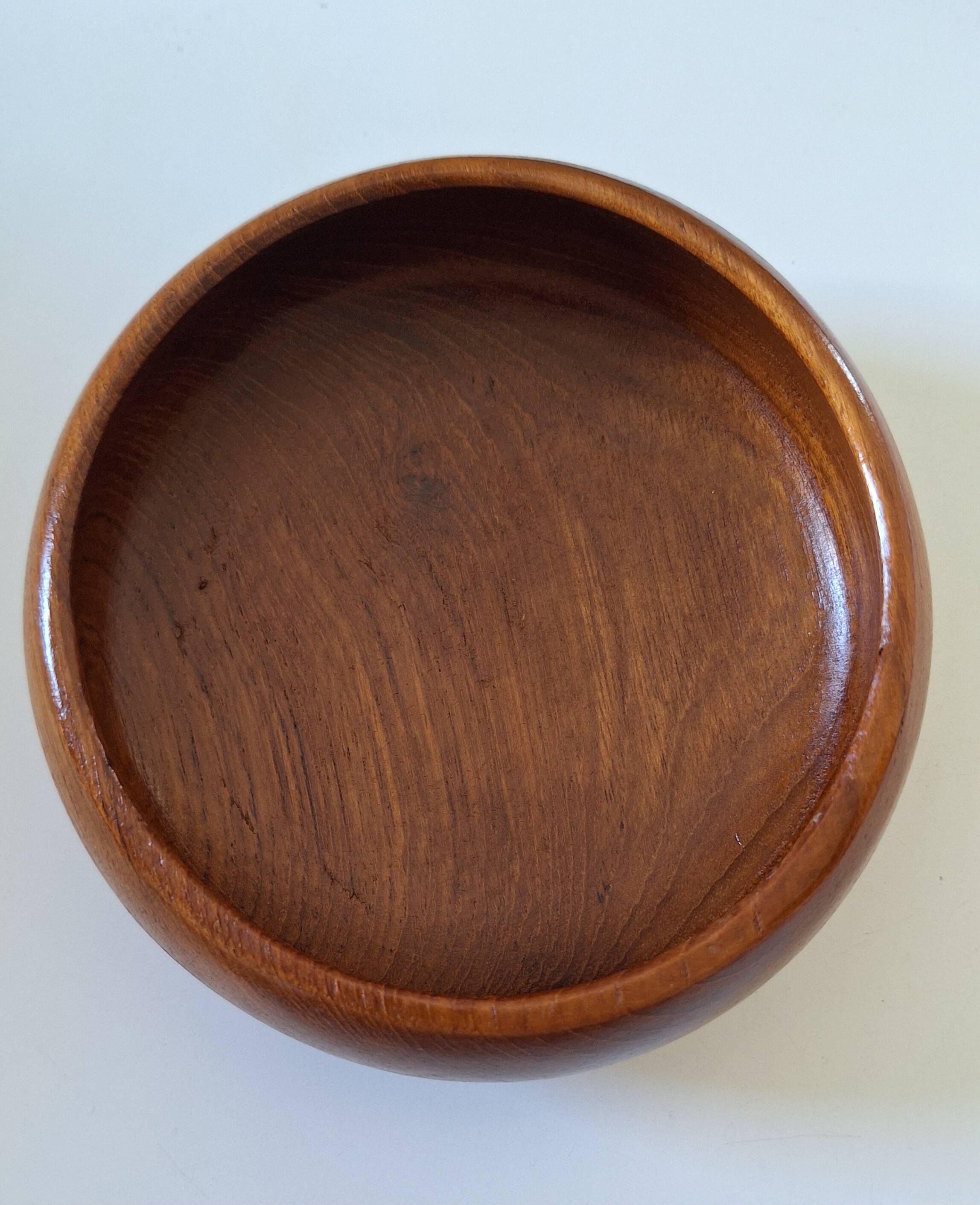 Scandinavian teak aperitif or emptying dish, vintage 60s