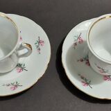 Paire de tasses à café en porcelaine de Couleuvre XXème