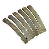 Set of six drawer handles in shagreen.