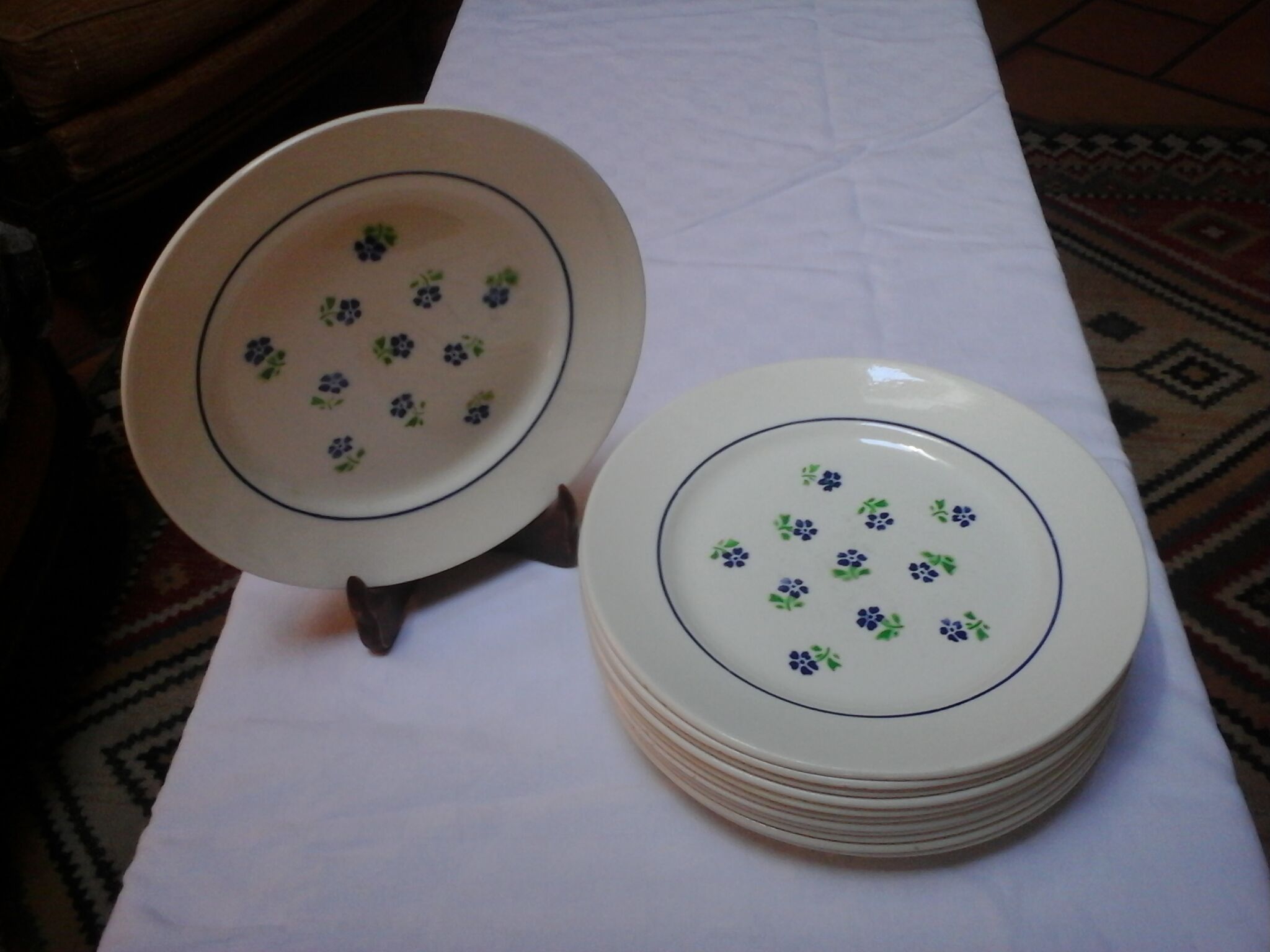 12 assiettes plates claudius / badonviller