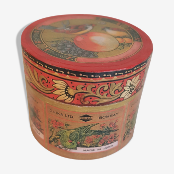 Vintage parakeet spice box in maché paper