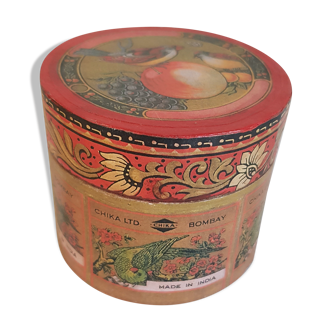 Vintage parakeet spice box in maché paper