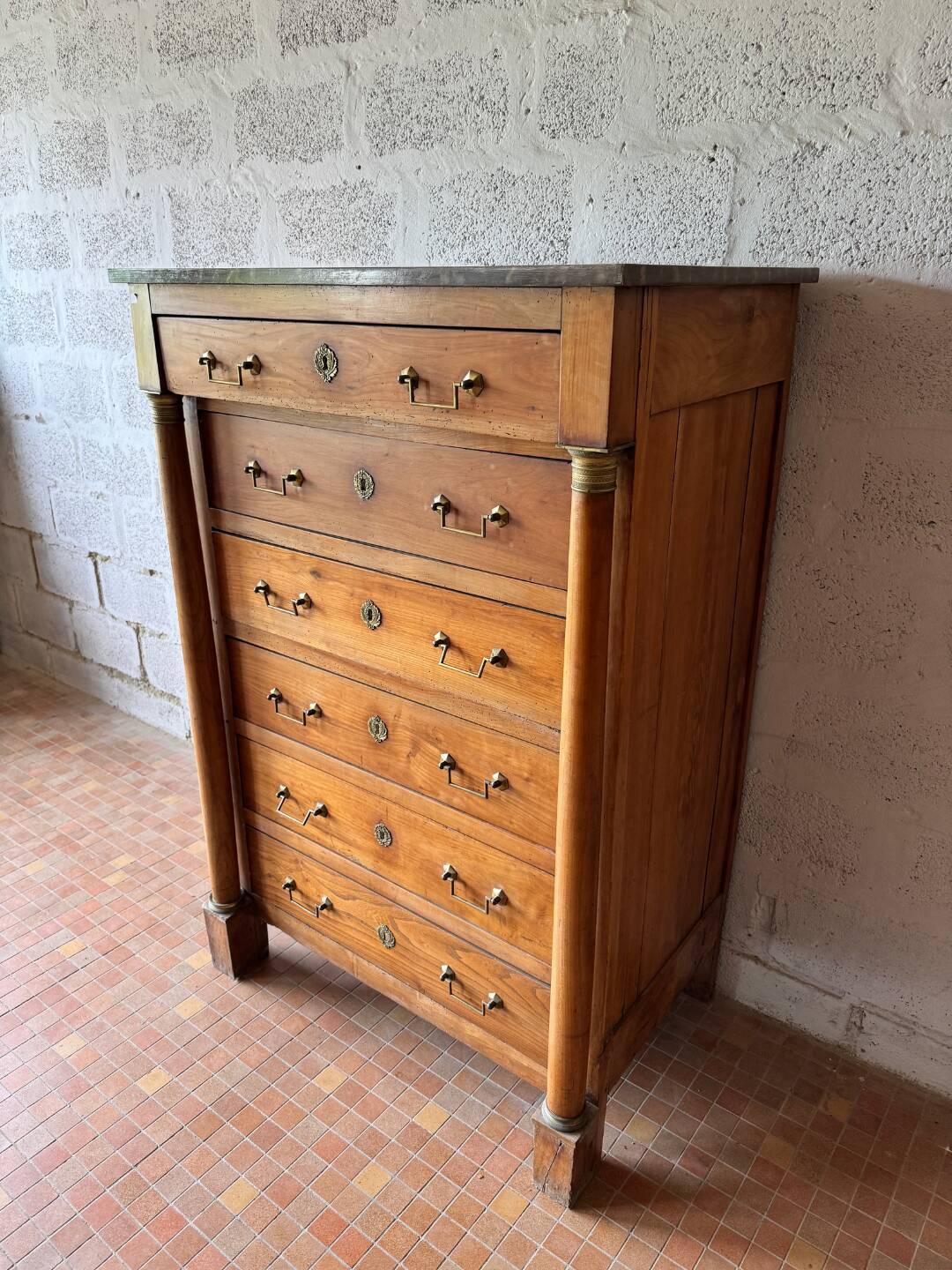 Chiffonnier en merisier d'époque Empire