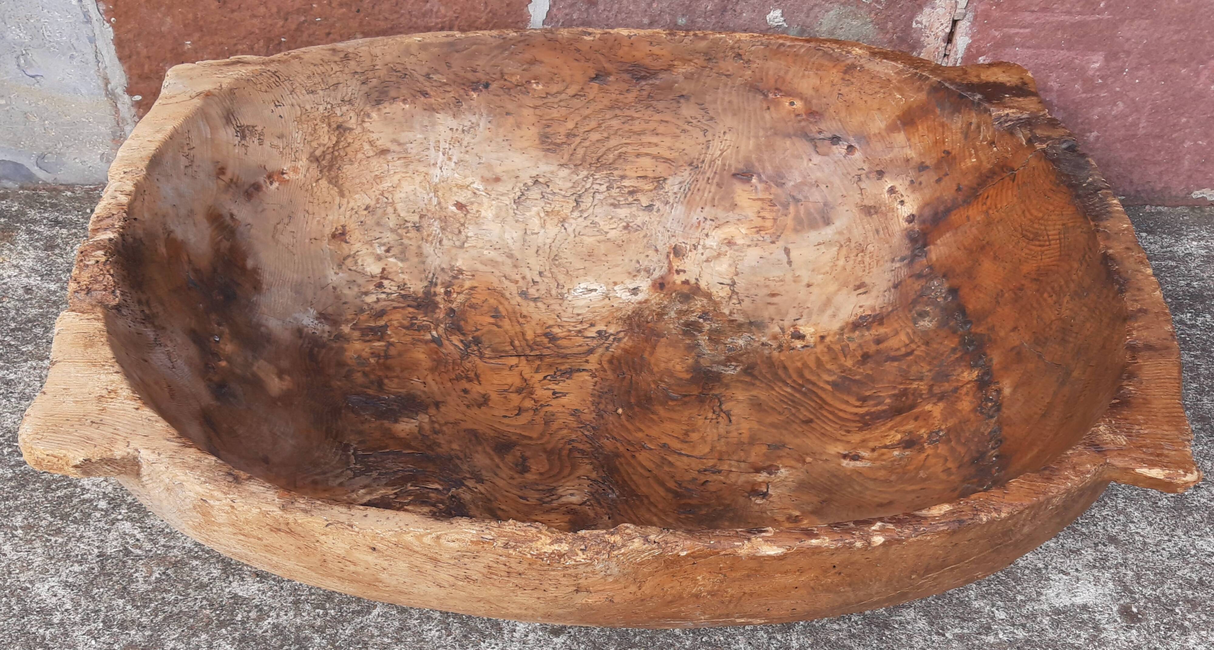 Old XXL planter or solid wood planter.