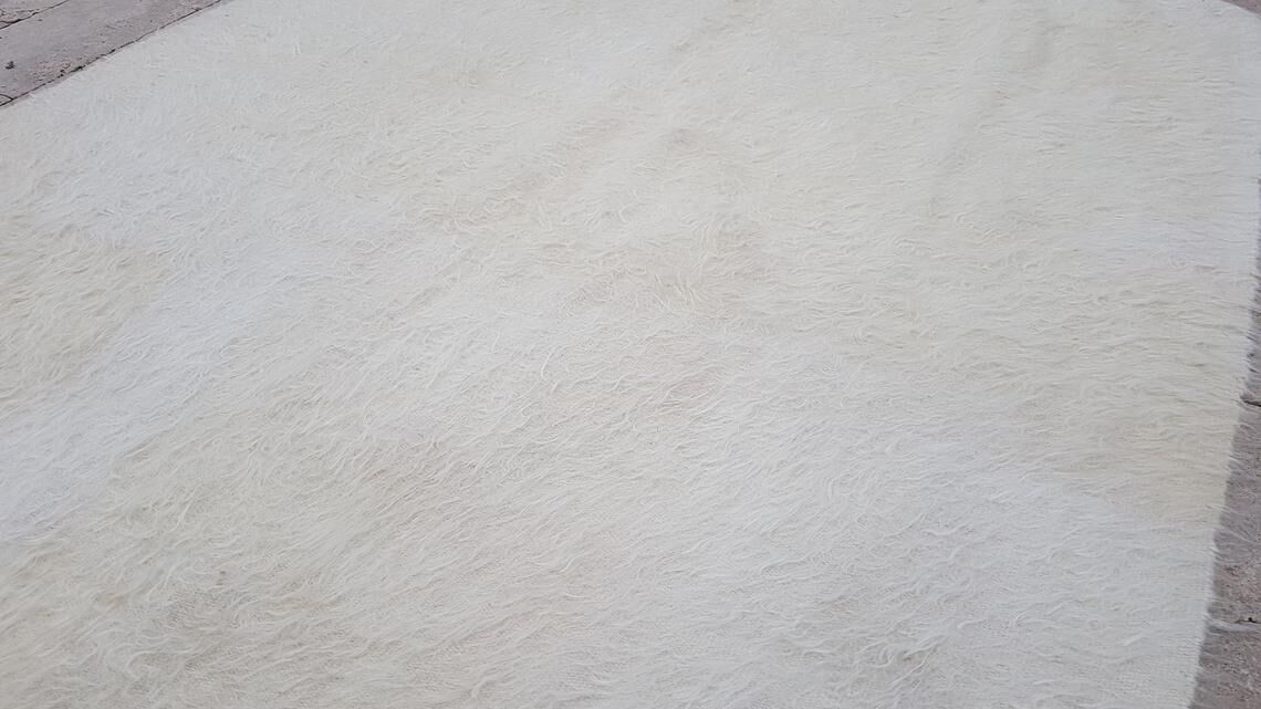 Kilim white carpet 130 x 180 cm