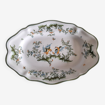 Plat ovale en faience de Moustiers