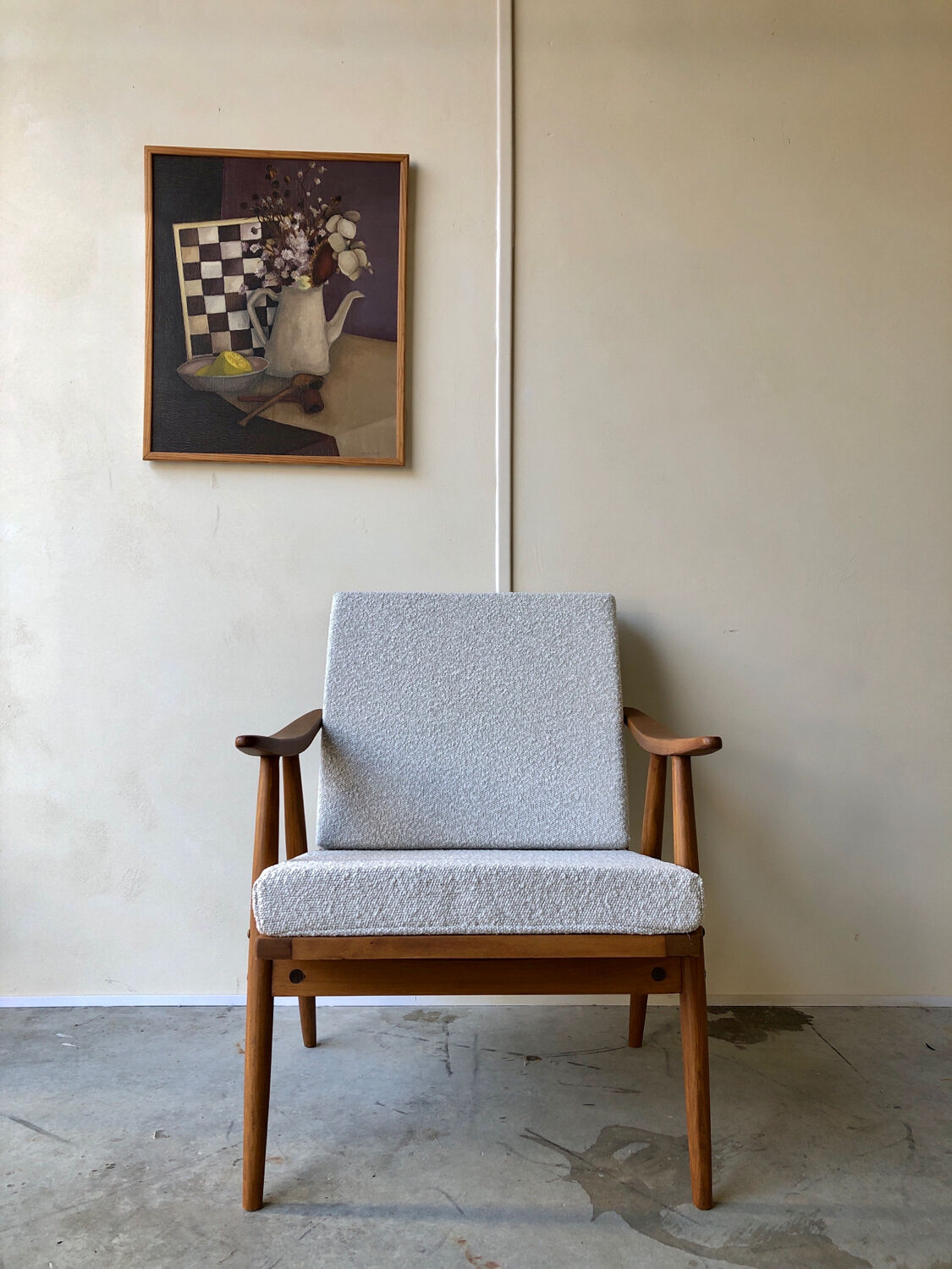 Boomerang armchair TON
