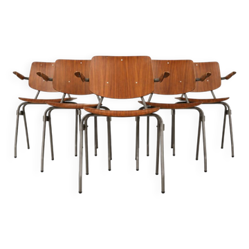 Chaises empilables 315 par Kho Liang Le pour CAR CATWIJK
